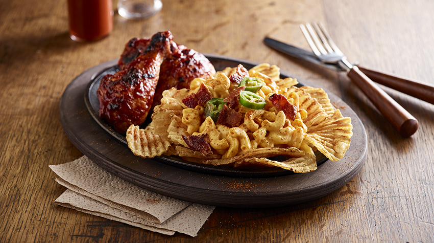 Bacon mac and cheese chips with BBQ chicken