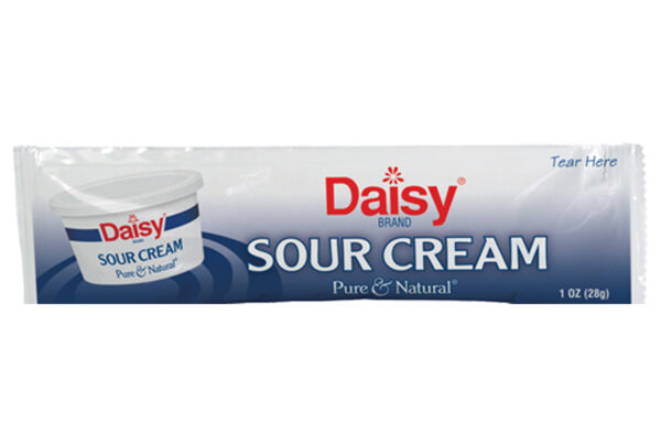 100 PACK OF 1OZ DAISY BRAND REGULAR SOUR CREAM SINGLE SERVE PACKETS