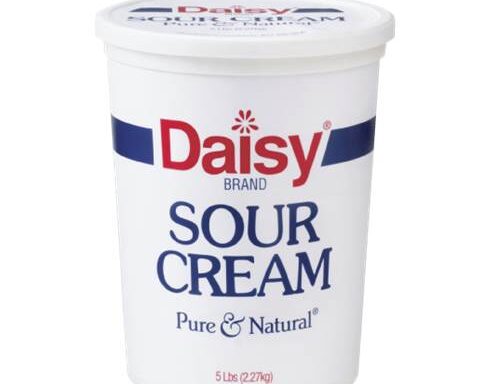 4 PACK OF 5 LB DAISY BRAND REGULAR SOUR CREAM