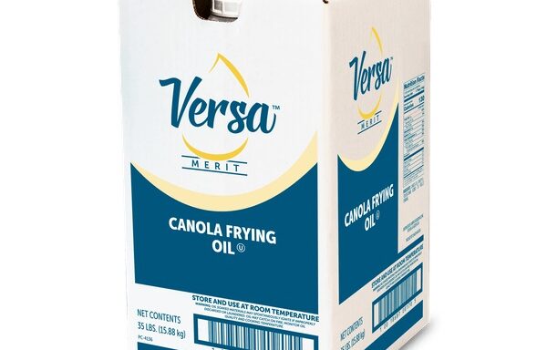 Versa Merit Clear Canola Fry Shortening 35 Lb. Jug in Box