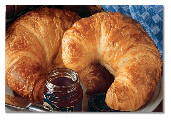 VDF, FUB Medium Curved Butter Croissant, 144-2.4 oz