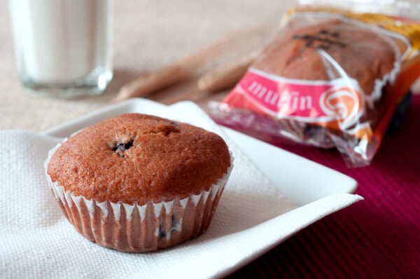 Muffins, Whole Grain, Blueberry, Reduced Fat, Individually Wrapped, Retail