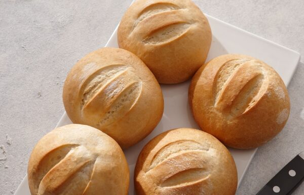 ROLL, FRENCH ROUND SOFT SANDWICH 4″ UNSLICED PARBAKED