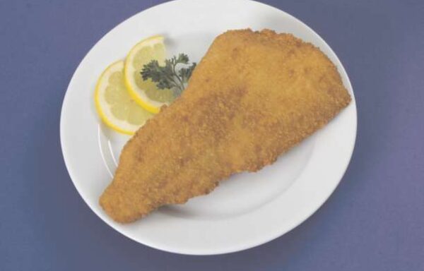 1/10 Lb Crunchy Raw Breaded Flounder Fillets 5 oz